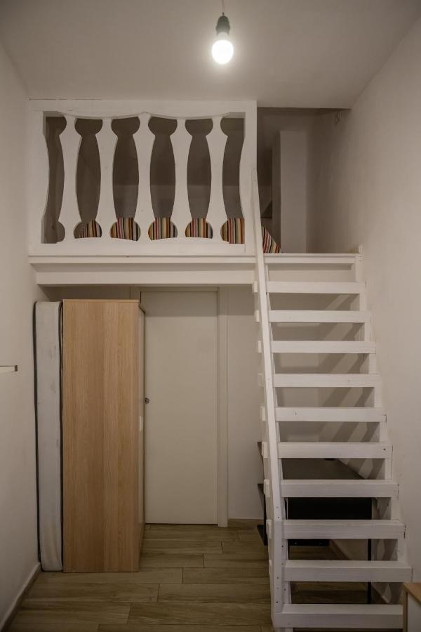 Stay In Naples Flats Toledo Exterior foto