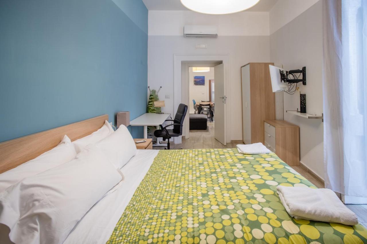 Stay In Naples Flats Toledo Exterior foto